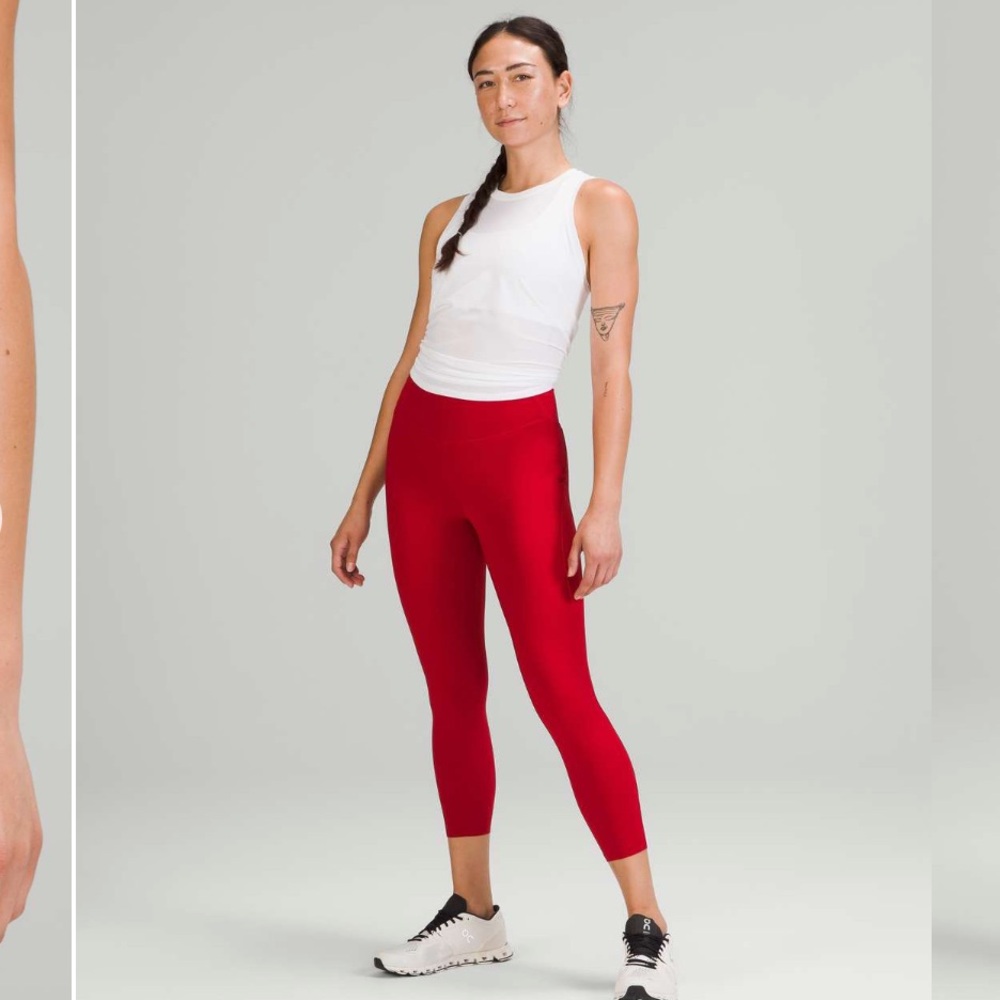 Lululemon Base Pace High-Rise Crop 23"
Dark Red size 6